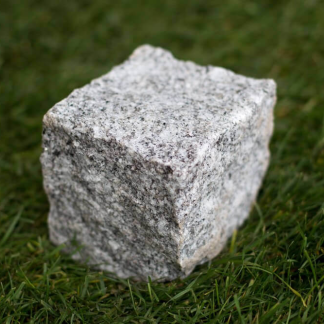 Granite Setts Silver Grey 100x100x100mm (approx 400/Crate or 5m2)