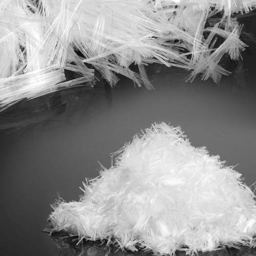 CONCRETE AND SCREED FIBRES 12MM 910G POLYTHENE RETAIL BAG (FIBRE008) (20)