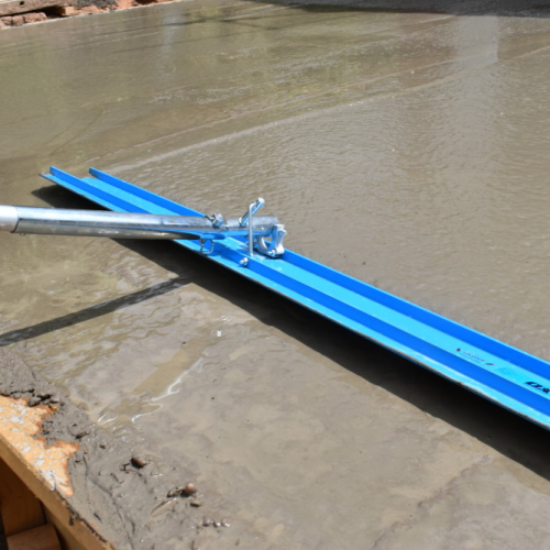 Pro Aluminium Bullfloat 1200mm with 1300 - 2400mm Extendable Handle